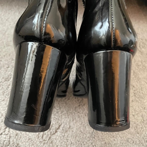 VINTAGE J&ANS DOLCE &GABBANA BlackPatent Leather Boots from 90’s - Picture 5 of 14